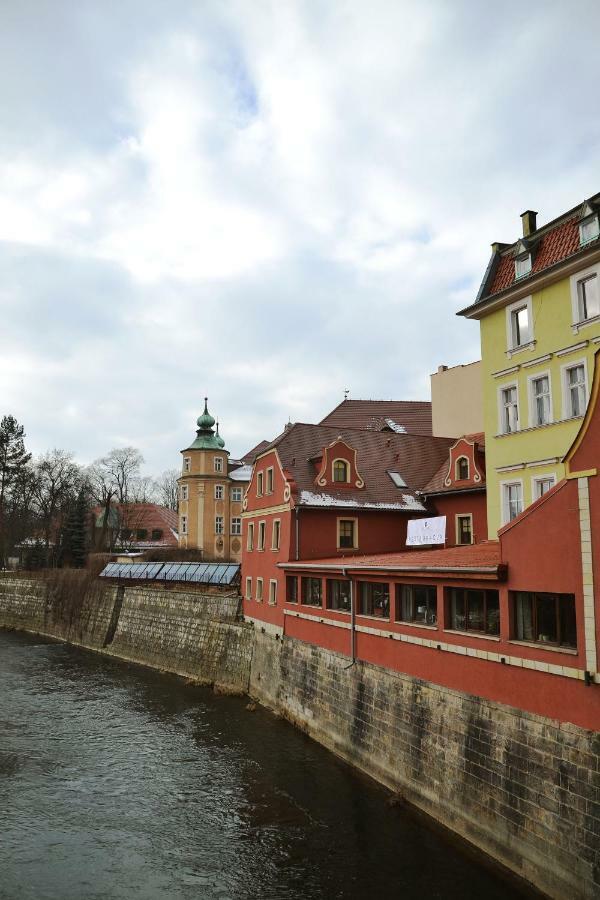 Willa Nad Rzeka Клодзко Экстерьер фото